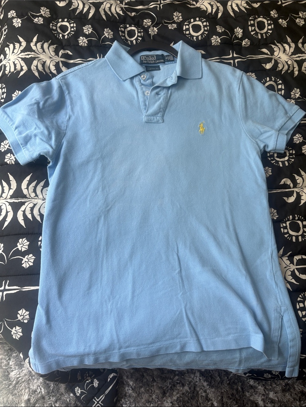 Polo by Ralph Lauren Men’s Light Blue Classic Fit Polo Shirt yellow horse small